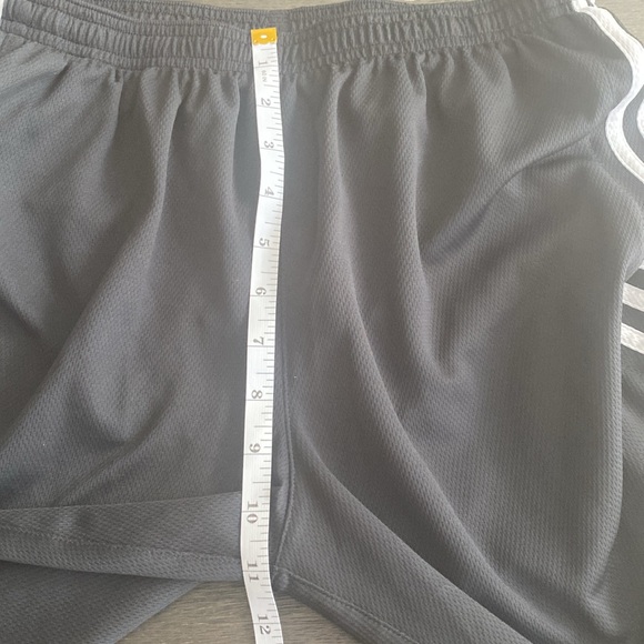 Adidas climalite shorts with lining - Picture 11 of 12